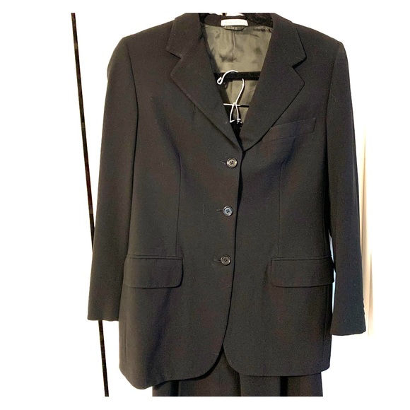 burberry womens suit